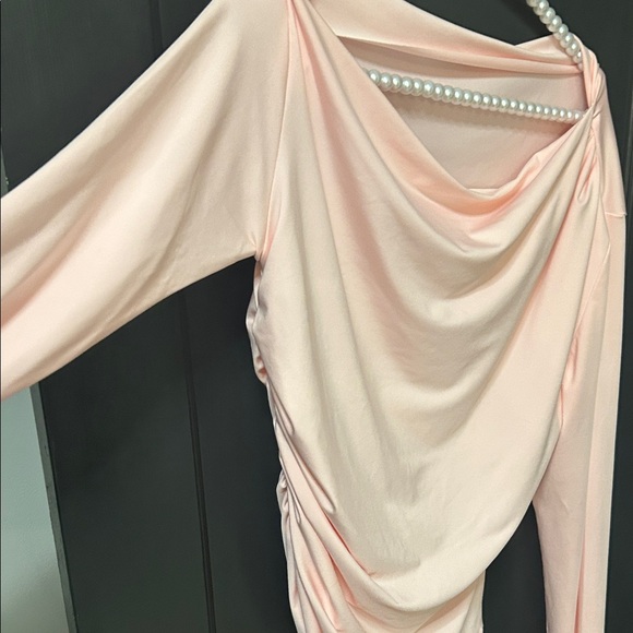 Elegant Pink Long Sleeve Women's Top - Picture 2 of 2